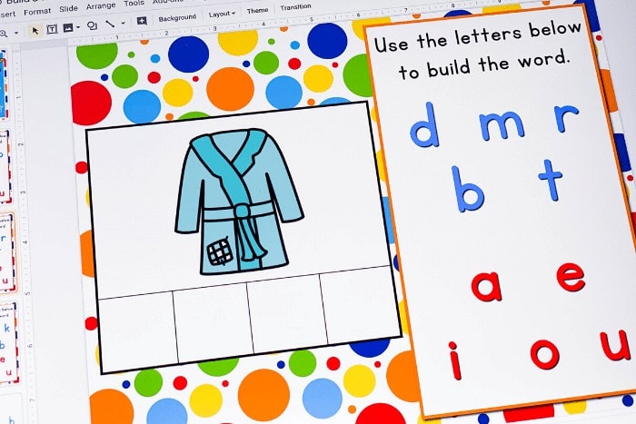 Free Magic "e" Long Vowel literacy activity for kindergarten. Work on long vowel 'o' word families with these Google Slides and Seesaw activities for kindergarten